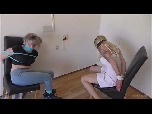 ❤️ Көз каранды / байланган жана оозу жабылган / кыйналган кыз ️❌ Секс видео боюнча бизде ﹏